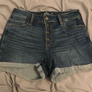 Women’s hollister jean shorts